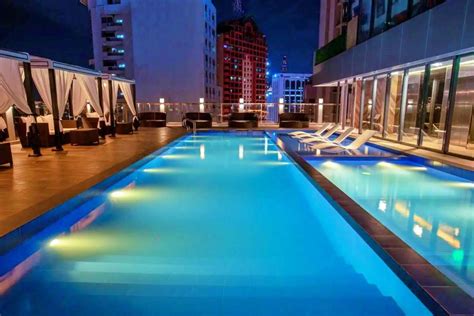 The 10 best hotels with jacuzzis in Makati, Philippines .